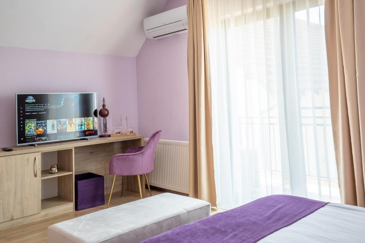 Roots Villa Redwood Braszów Zewnętrze zdjęcie