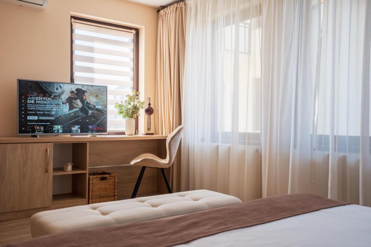 Roots Villa Redwood Braszów Zewnętrze zdjęcie