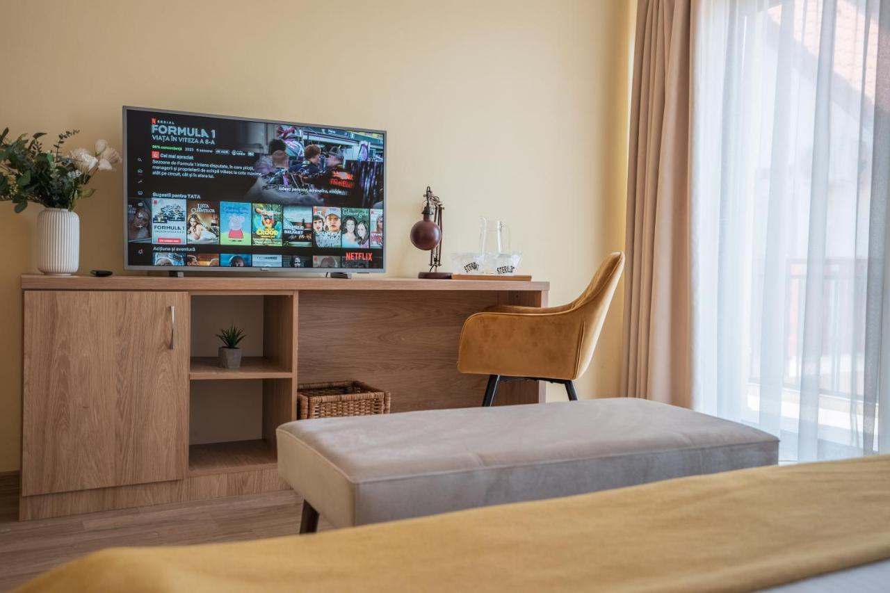 Roots Villa Redwood Braszów Zewnętrze zdjęcie